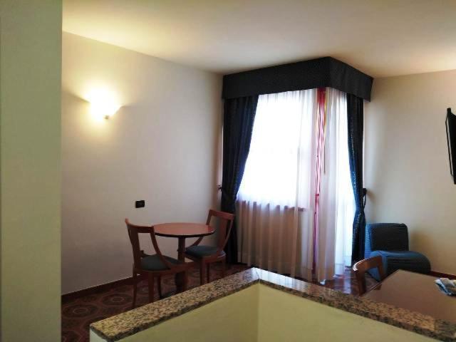 Domus Grand Hotel Ренде Экстерьер фото